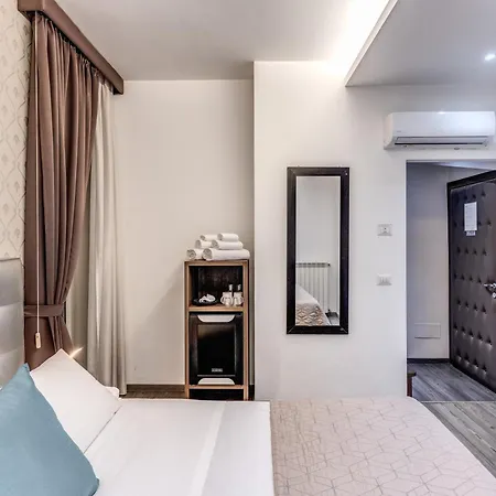 Spagna Boutique 4*
