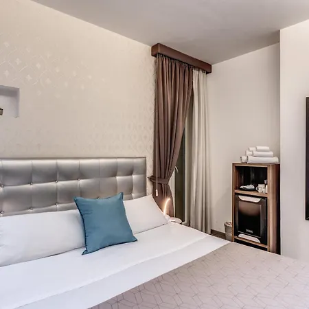 招待所 Spagna Boutique 4*