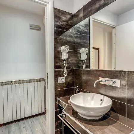 Spagna Boutique בית הארחה רומא