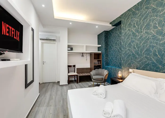 Spagna Boutique 4*