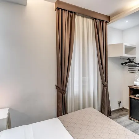 Spagna Boutique 4* Řím
