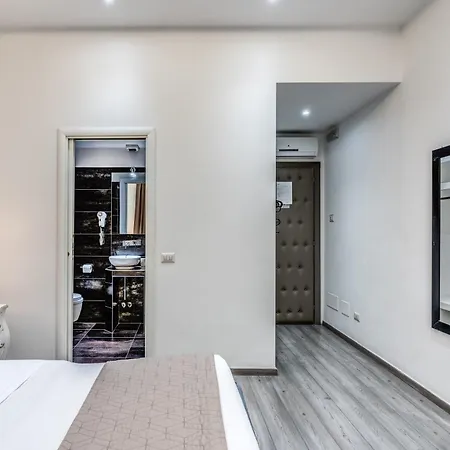 Spagna Boutique 4* Řím