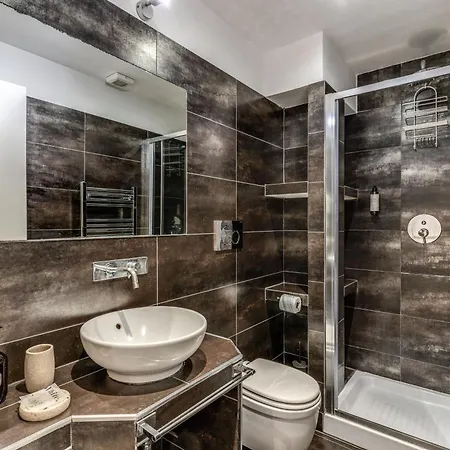 Spagna Boutique 4* Řím